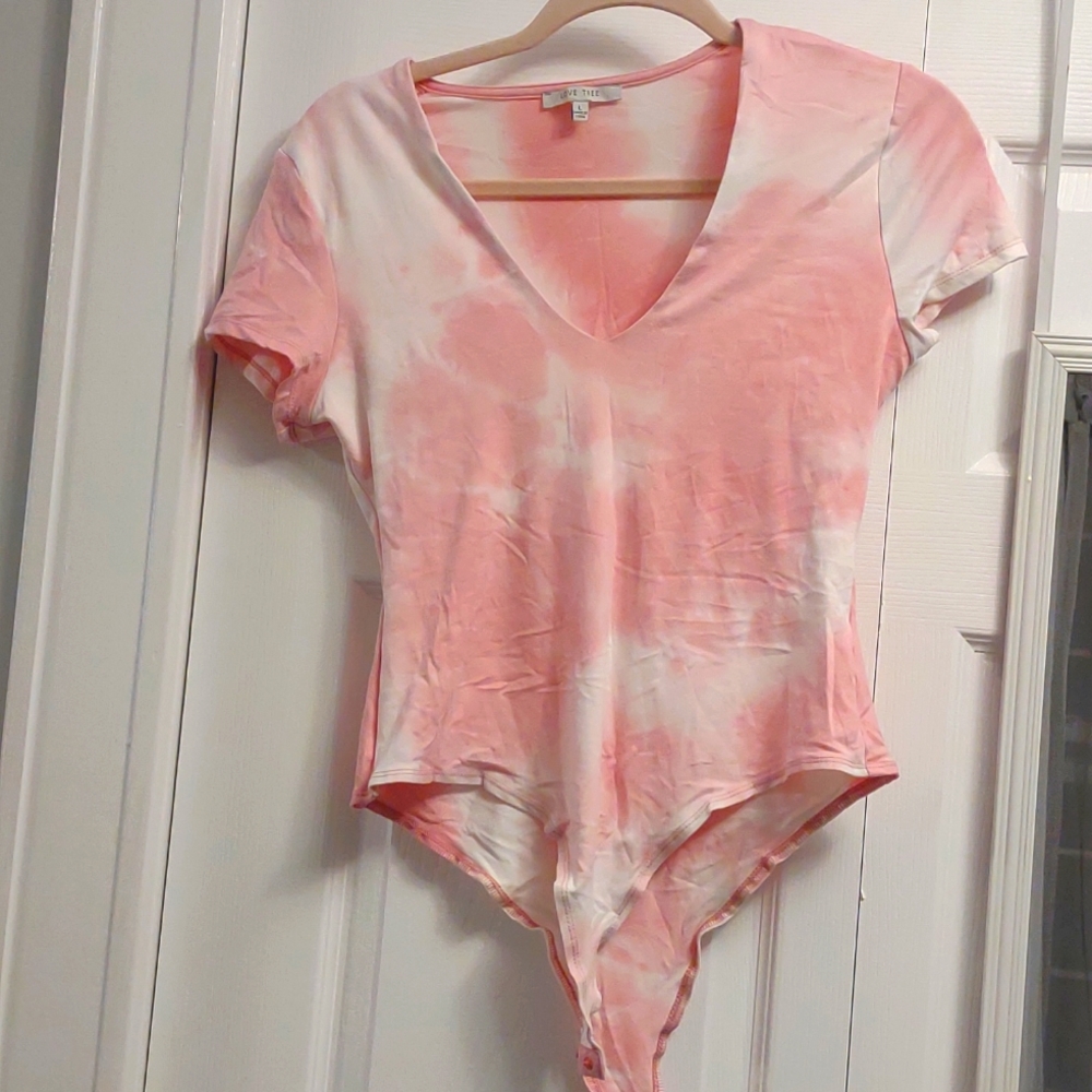 Buttery soft sz L bodysuit